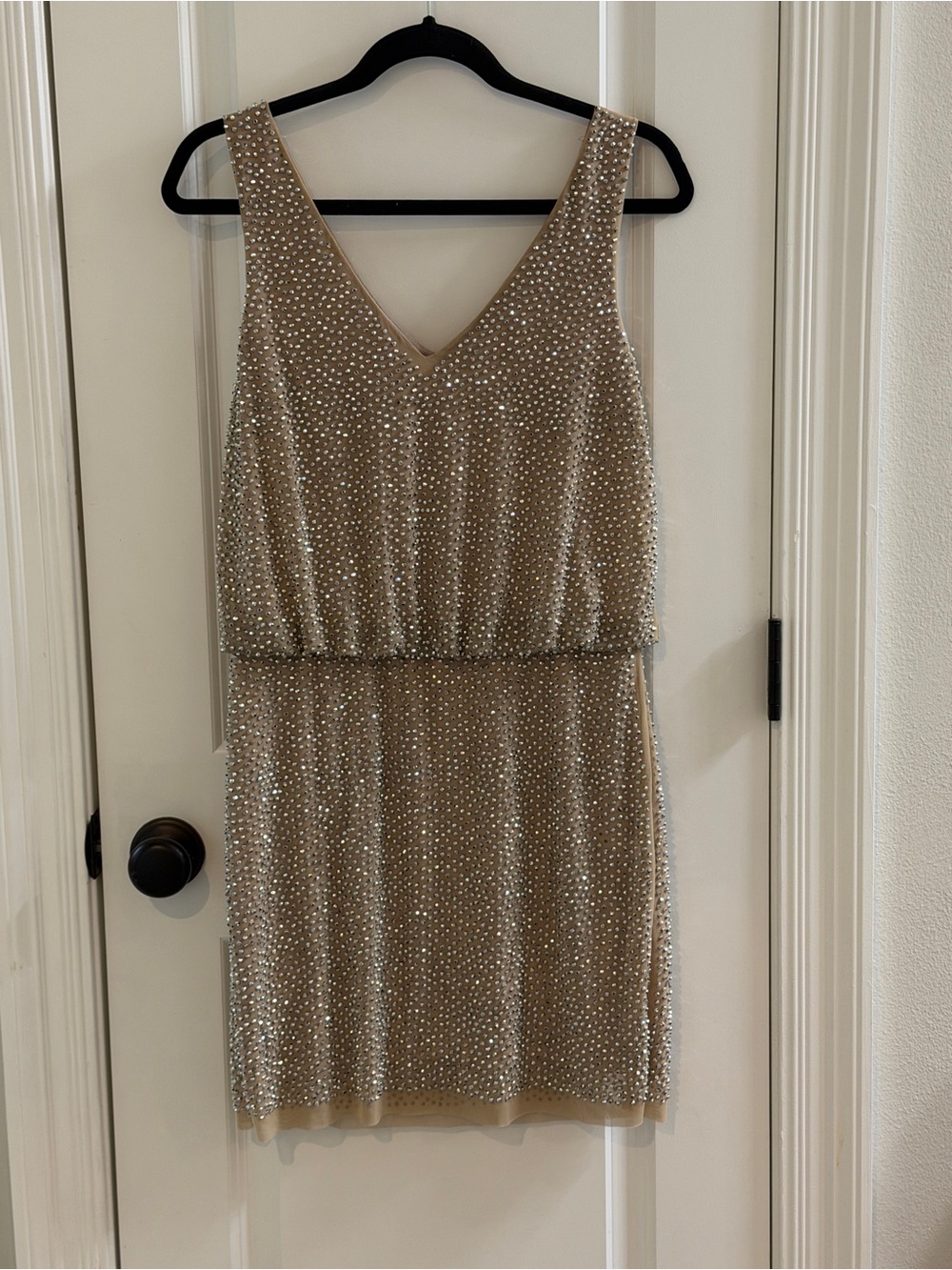 Caché Champagne Taupe Embellished V-Neck Cocktail Dress Size 6